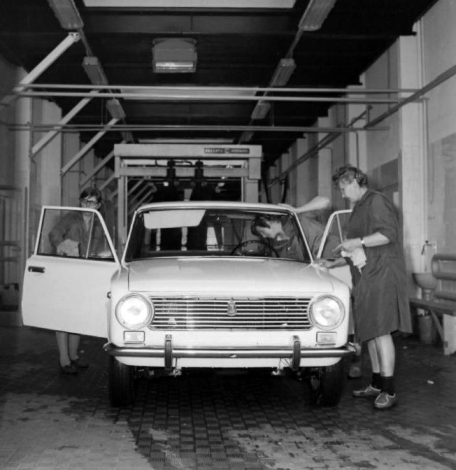  ВАЗ-2101 Жигули 1970 года  (фото 23 из 25)